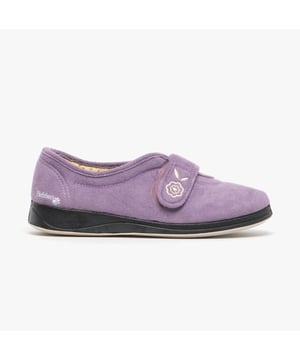 Padders Padders CAMILLA Womens (EE Fit) Touch Fasten Slippers Lavender

 Upper Material: Textile

Lining Material: Textile

Sole Material: Rubber

Closure/Fastening: Touch Fasten

Features: Comfort,Memory Foam,Adjustable Strap

Toe Shape: Round

Shoe Width: Extra Wide

Item Weight: 0.5 KG

Heel Height: Flat (Under 2.5cm)

Shoe Shaft Height: Low Top

Slipper Style: Full Slipper

Gift Boxed: No
Product Code: 447/17