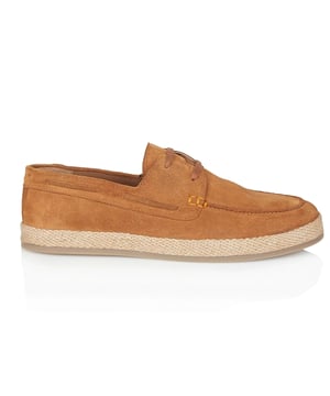 Silver Street London NORTHOLT Mens Boat Shoes Brown

 Upper Material: Suede

Lining Material: Textile

Sole Material: Rubber

Closure/Fastening: Lace-Up

Features: Comfort

Toe Shape: Round

Shoe Width: Regular

Item Weight: 1.2 KG

Heel Height: Low (2.5-4.9cm)

Shoe Style: Boat &amp; Deck

Gift Boxed: No
Product Code: Q356TN
