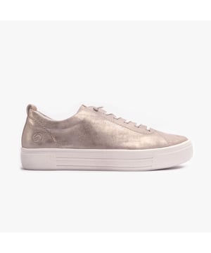 Remonte ALINA2 Womens Trainers Gold

 Upper Material: Leather

Lining Material: Textile

Sole Material: Polyurethane

Closure/Fastening: Lace-Up

Features: Comfort,Breathable

Toe Shape: Round

Shoe Width: Wide

Item Weight: 1 KG

Heel Height: Flat (Under 2.5cm)

Shoe Shaft Height: Low Top

Trainer Style: Casual

Gift Boxed: No
Product Code: D0913-90