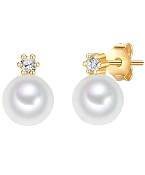 Do you like to wear feminine pearl tube jewelry in classic designs? This ear connector of the label Valero Pearl conjures up a fascinating pearl shimmer to your earlobes with carefully selected freshwater breeding breeding. Eyecatchers are the zirconia crystals contained in traces that set glamorous sparkle accents. A practical plug-in closure ensures easy on and off. Plugs, socket and closure are made of 925 sterling silver and refined with yellow gold - ideal for all fans of the warm shiny gold shade. A wonderful gift for all pearl lovers!