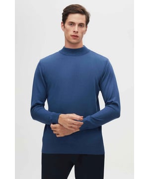 Als führendes Unternehmen in der Herrenmode bringt DS Damat weiterhin Qualität und Komfort in jeden Kleiderschrank. Entdecken Sie zeitlose Designs, die mit Liebe zum Detail gefertigt wurden und perfekt für sowohl lässige als auch formelle Anlässe sind. Heben Sie Ihren Stil mit der Premium-Auswahl von DS Damat auf ein neues Level und vereinen Sie Raffinesse und alltäglichen Komfort. Fügen Sie noch heute DS Dam