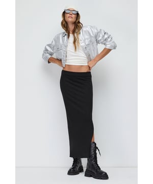 Nomatter-What bietet eine Kollektion für starke, einzigartige und stilbewusste Frauen. Hochwertige Stoffe und moderne Designs vereinen Komfort und Eleganz für jeden Anlass. Ob Alltag oder besondere Events – unsere Liebe zum Detail macht den Unterschied. Entdecken Sie zeitlose Ästhetik mit femininen Akzenten und heben Sie Ihren Stil auf ein neues Level. Mit "Nomatter-What" finden Sie die perfekte Kombination aus Ausdrucksstärke und Eleganz.
