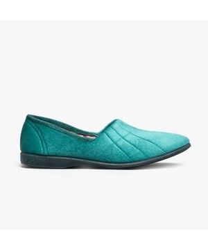 GBS AUDREY Womens Slippers Ocean

  
 *   Upper Material: Textile 
 *  Lining Material: Synthetic 
 *  Sole Material: Rubber 
 *  Closure/Fastening: Slip-On 
 *  Features: Comfort 
 *  Toe Shape: Round 
 *  Shoe Width: Regular 
 *  Item Weight: 0.55 KG 
 *  Heel Height: Flat (Under 2.5cm) 
 *  Slipper Style: Full Slipper 
 *  Gift Boxed: No  Product Code: 00066-00350