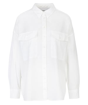 De Replay blouse combineert elegantie met moderne flair. Met haar vrouwelijke snit en hoogwaardige materialen is ze ideaal voor zowel formele als ontspannen gelegenheden. Veelzijdig en stijlvol, kan ze gemakkelijk gecombineerd worden met verschillende outfits en zorgt voor een verzorgde uitstraling.