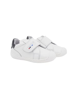 Ongelooflijke sportschoenen voor alle terreinen, zacht en flexibel. 100% respectvol schoeisel ontworpen en vervaardigd in Spanje.