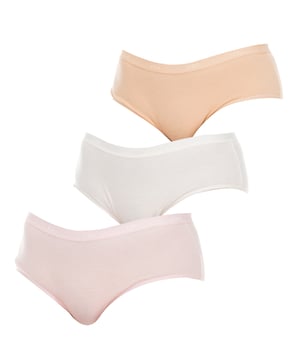 El Pack-3 Culottes Les Pockets es la elección ideal para quienes buscan una lencería que combine comodidad, estilo y funcionalidad. Confeccionados con materiales de alta calidad, estos culottes ofrecen un ajuste perfecto y una sensación de suavidad, adaptándose a las necesidades de cada mujer. 
Su diseño moderno y práctico incorpora detalles innovadores, brindando tanto estética como confort en el día a día.

Principales características:
- Diseño moderno y funcional con detalles innovadores, 
  combinando estilo y practicidad.
- Ajuste perfecto y cómodo, gracias a su confección con - 
 materiales de alta calidad.
- Mayor libertad de movimiento, asegurando comodidad 
  durante todo el día.
- Disponible en varios colores y estilos, permitiendo 
  personalizar tu look con facilidad.
- Fácil mantenimiento, ideal para el uso diario.
- Versatilidad que los convierte en un básico esencial en 
  cualquier armario femenino.
 Composición: 95% Algodón, 5% Elastano
 Cuidados:
Lavar a temperatura máx. 40º.
- No usar lejía.
- No usar secadora.
- No planchar.
- No lavar en seco.