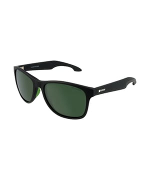 Estas gafas de sol para hombres Kodak combinan un diseño deportivo y moderno con detalles vibrantes que las hacen destacar.

Forma y diseño:
- Gafas de sol Kodak con forma rectangular curva.

Material de la montura:
- La montura de estas gafas de sol deportivas está hecha de policarbonato, un material conocido por su resistencia al impacto y ligereza.

Patillas:
- Las patillas también están hechas de policarbonato, a juego con el material de la montura.

Detalles de la marca:
- Marca Kodak en las patillas.

Lentes:
- Polarizadas: No.
- Progresión: Sí, compatible con lentes progresivas.
- Graduación: Sí, adaptable a tus necesidades visuales.
- Protección 100% UV400.

El color de las lentes de las gafas de sol puede variar ligeramente de las imágenes debido a efectos de iluminación o ajustes en el acabado del material, ¡pero siempre mantendrán su estilo y calidad!
Medidas: Altura de la lente: 43 mm. Ancho de la lente: 55 mm. Puente: 18 mm. Patillas: 140 mm.
Composición: Policarbonato
Cuidado:
Utiliza un paño de microfibra para limpiar las lentes y evitar rayones.