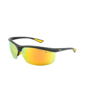 Estas gafas de sol para hombre de Kodak combinan un diseño deportivo y moderno con detalles vibrantes que las hacen destacar.

Forma y diseño:
- Gafas de sol rectangulares de medio marco Kodak.

Material del marco:
- Hechas de Nylon TR90, un material ultraligero, flexible y resistente, estas gafas garantizan comodidad durante todo el día.

Patillas:
- Las patillas también están hechas de TR90, combinando con el material del marco.

Detalles de la marca:
- Marca Kodak en las patillas.

Lentes:
- Polarizadas: Sí.
- Progresión: No permitido.
- Graduación: No permitido.
- Protección 100% UV400.

El color de las lentes de las gafas de sol puede variar ligeramente de las imágenes debido a efectos de iluminación o ajustes en el acabado del material, ¡pero siempre conservarán su estilo y calidad!
Medidas: Altura de la lente: 42 mm. Ancho de la lente: 78 mm. Puente: 8 mm. Patillas: 125 mm.
Composición: Nylon TR90
Cuidado:
Utilice un paño de microfibra para limpiar las lentes y evitar rayones.