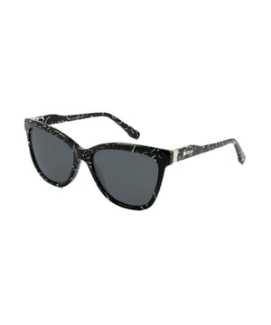 If you like to wear the latest in fashion and accessories are vital for your overall image, don't miss out on the Kodak FI40044 Women's Sunglasses.

 Shape and design:
 - These sunglasses feature a classic cat-eye design.

 Frame Material:
 - Made of acetate, a lightweight, durable and excellent quality material, these sunglasses offer comfort and a refined finish.

 Sideburns:
 - The temples are also made of acetate, matching the frame material.

 Brand details:
 - Kodak branding on temples.

 Glasses:
 - Polarized: Yes.
 - Progression: Yes, compatible with progressive lenses.
 - Graduation: Yes, adaptable to your visual needs.
 - 100% UV400 protection.

 The color of the sunglasses lenses may vary slightly from the images due to lighting effects or adjustments in the material finish, but they will always retain their style and quality!
 Measures: Lens height: 41 mm. Lens width: 55 mm. Bridge: 18 mm. Temples: 145 mm.
 Composition: Acetate
 Care:
Use a microfiber cloth to clean the lenses and avoid scratches.