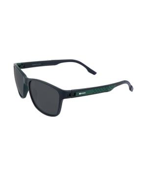 These Kodak men's sunglasses combine a classic, modern design with discreet details that add sophistication.

 Shape and design:
 - Kodak square sunglasses, ideal for a versatile and timeless style.

 Frame Material:
 - Made of TR90 Nylon, an ultra-light, flexible and resistant material, these sunglasses guarantee comfort all day long.

 Sideburns:
 - The temples are also made of TR90, matching the frame material.

 Brand details:
 - Kodak branding on temples.

 Glasses:
 - Polarized: Yes.
 - Progression: Yes, compatible with progressive lenses.
 - Graduation: Yes, adaptable to your visual needs.
 - 100% UV400 protection.

 The color of the sunglasses lenses may vary slightly from the images due to lighting effects or adjustments in the material finish, but they will always retain their style and quality!
 Measures: Lens height: 43 mm. Lens width: 55 mm. Bridge: 17 mm. Temples: 140 mm.
 Composition: Nylon TR90
 Care:
Use a microfiber cloth to clean the lenses and avoid scratches.