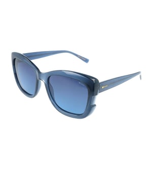 These Kodak women's sunglasses combine a classic and modern design with discreet details that add sophistication.

 Shape and design:
 - Trendy square sunglasses, ideal for a versatile and timeless style.

 Frame Material:
 - The frame of these sunglasses is made of polycarbonate, a material known for its impact resistance and lightness.

 Sideburns:
 - The temples are also made of polycarbonate, matching the frame material.

 Brand details:
 - Kodak branding on temples.

 Glasses:
 - Polarized: Yes.
 - Progression: Yes, compatible with progressive lenses.
 - Graduation: Yes, adaptable to your visual needs.
 - 100% UV400 protection.

 The color of the sunglasses lenses may vary slightly from the images due to lighting effects or adjustments in the material finish, but they will always retain their style and quality!
 Measures: Lens height: 46 mm. Lens width: 55 mm. Bridge: 19 mm. Temples: 140 mm.
 Composition: Polycarbonate
 Care:
Use a microfiber cloth to clean the lenses and avoid scratches.