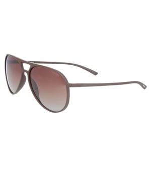 If you like to wear the latest in fashion and accessories are vital for your overall image, don't miss out on the Kodak CF90022 Men's Sunglasses.

 Shape and design:
 These Kodak men's sunglasses feature an aviator design with large lenses and a double top bar.

 Frame Material:
 Made from TR-90, an ultra-light, flexible and resistant material, these sunglasses guarantee durability and comfort during prolonged use.

 Sideburns:
 The temples are also made of TR-90, offering a secure and ergonomic fit for added comfort.

 Brand details:
 They include the engraved Kodak logo on the temples, ensuring authenticity and quality in design.

 Glasses:
 Polarized: Yes.
 Progression: Yes, compatible with progressive lenses.
 Graduation: Yes, adaptable to prescription lenses.
 100% UV400 protection.

 The color of the sunglasses lenses may vary slightly from the images due to lighting effects or adjustments in the material finish, but they will always retain their style and quality!
 Measures: Lens height: 51 mm. Lens width: 58 mm. Bridge: 14 mm. Temples: 140 mm.
 Composition: Nylon, TR-90
 Care:
Use a microfiber cloth to clean the lenses and avoid scratches.