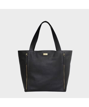 Handcrafted from the premium Pebble Grain leather, the ‘Corder’ classic shopper bag is designed to take you through your work week featuring spacious interiors for safe keeping your laptops and daily essentials when you’re out and about. On the outside, this shopper bag has two metal zipped pockets on the front to ensure you don’t run out of space. Lead the way at work with ‘Corder’ the perfect oversized work shopper bag complimenting all your outfits.
Fully lined with Assots branded cotton lining. Premium smooth YKK Gold Metal Zippers. Adorned with the inimitable signature Assots London neat finish metal logo. Large size shopper with spacious interiors. Metal feet in the base to avoid any scuffs and scratches. Fits laptops of all sizes. Magnetic top closure for safety and security. Two additional gold metal zipper pockets for extra storage on the front panel. Full leather shoulder handles. Reinforced 'V' stitching on leather shoulder handles to avoid handle snapping. Fully Edge painted handles to give that smooth look on the edges. Studded and tack stitched leather pullers for extra reinforcement. Interiors include a zip pocket, phone pocket and a slip pocket. Fittings Colour: Clean Brass. Composition: Body: 100% Genuine Leather. Lining: 100% Cotton.
DISCLAIMER : All pictures shown are for illustration purpose only. Actual product colour may vary due to different ambience lighting or the screen display settings. Size- W47 x H36 x D11.5.