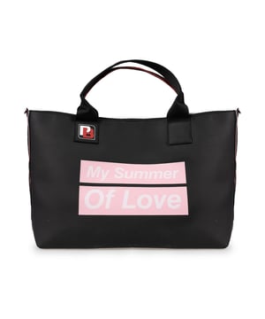 La shopper de dos compartimentos es la combinación perfecta de funcionalidad y estilo, ideal para personas que valoran la comodidad y la elegancia en el uso diario, y su amplitud permite almacenar fácilmente todos los elementos esenciales, tanto durante las compras como en el trabajo.

Cuenta con un cierre magnético que proporciona un acceso rápido y fácil al interior del bolso, al mismo tiempo que garantiza la seguridad de los objetos almacenados, lo cual es extremadamente práctico en un estilo de vida dinámico.

En el interior, tiene dos bolsillos, incluyendo uno con cremallera, que ofrecen organización adicional, permitiendo separar y proteger objetos más valiosos, como llaves o teléfono, lo cual es invaluable en el ajetreo diario.

Con una correa adicional que permite llevar el bolso de diversas maneras, adaptándose a las necesidades y preferencias individuales, lo que la hace aún más versátil y cómoda de usar.

En los laterales, el nombre de la marca realza sutilmente su carácter prestigioso, agregando elegancia y demostrando su alta calidad, lo que seguramente atraerá miradas y reconocimiento por parte de los demás.

Hecha de un material de alta calidad, asegura durabilidad y resistencia al uso diario, así como facilidad de mantenimiento, lo que la convierte en una excelente opción para muchos años.