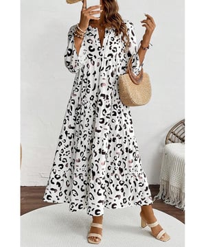Classic white leopard print design
  Notch v neck
  Flared sleeves
  Flowy fit style
  Tiered design with maxi length
  Perfect for parties holidays and daily wear
  Refer to size chart for accurate sizing
Material: 100% Polyester