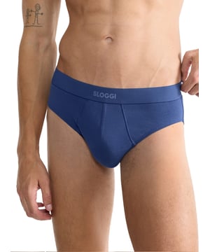 Sloggi Mens EVER Ease Brief C2P. Multipack of thermoregulating mens underwear made with natural cotton. Classic style briefs with a lined pouch. The product is recommended for gentle machine wash only.