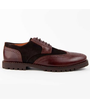 Garantía Purapiel, 10 años de garantía. Zapato casual para hombre. Fabricado en cuero 100% natural libre de Cromo VI. Materiales de máxima calidad. Fabricado por otras marca para nuestra marca.