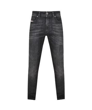 Diesel zwarte spijkerbroek, knoopgulp, diesel merklogo, gemaakt in Mauritus, 71% katoen, 14% modal, 14% polyester, 1% elastaan, skinny fit, diesel merklogo