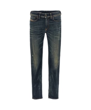 Pantalones vaqueros azules Diesel, bragueta de botones, marca Diesel, fabricado en Rumania, 96 % algodón, 3 % elastomultiéster, 1 % elastano, corte ceñido, marca Diesel