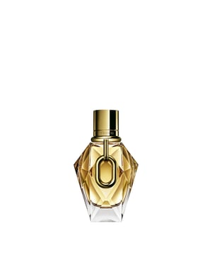 It should cost a billion to look this good. MILLION GOLD FOR HER ist das erste florale Eau de Parfum von Rabanne, das goldene Sinnlichkeit ausstrahlt. Erlebe das Gefühl des Erfolges, das Dich sofort in seinen Bann zieht. Die strahlende Ekstase versetzt Dich in einen absoluten Goldrausch. Hülle Dich mit nur einem Fingerschnippen in den luxuriösen Duft, welcher ultrafeminine weiße Blüten, spritzige Rose und süchtig machenden mineralischen Moschus vereint. Sei die Königin des Goldes mit MILLION GOLD FOR HER von Rabanne.