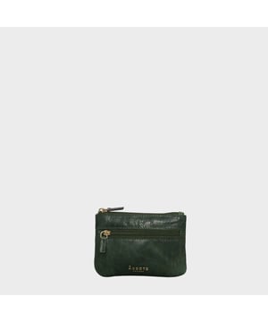 Keep things simple with this small coin purse crafted from super soft and supple natural grain Nappa leather. Featuring a simple compartment that opens along the top, the 'Mary' has a fully lined matching interior that is ideal for the basics. Comes in four more bright colours to spot easily in your bag.
Zip top closure. Zip pocket at the front. Embellished with gold metal zippers and an inimitable Assots London golden foil embossed logo. Fittings: Gold 
Composition: Body: 100% Genuine Leather. Lining: 100% Polyester.
DISCLAIMER : All pictures shown are for illustration purpose only. Actual product colour may vary due to different ambience lighting or the screen display settings. Size- W12.5cm x H9cm.
