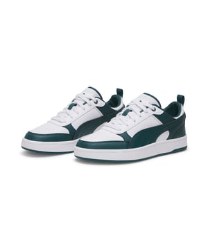 PRODUCT STORY: Sport-inspired shoes for life on the go. The PUMA Dribble SD sneakers blend sleek style and everyday comfort so you can focus on the important things. DETAILS: Regular fit; Mid boot; Rubber outsole; Lace closure; PUMA branding details.
