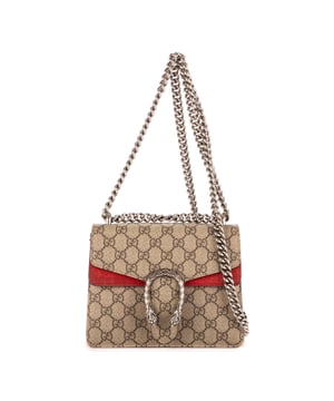 Gucci Bolsas Mini Dionysus  Bolso bandolera en Beige/Rojo Lona recubierta y Plata hardware. El producto está en en Perfectas Condiciones (AA).
  Dimensiones: 20x17x6 cm 
  Accesorios incluidos: None
    
  BrandCo Paris encuentra artículos raros y en las mejores condiciones a precios increíbles. ¡Vale la pena tener paciencia! Compra con confianza: todos los artículos de BrandCo Paris son seleccionados y autenticados cuidadosamente por nuestro equipo de expertos.
  Todos los artículos vienen con un certificado de autenticidad y un embalaje entregado por BrandCo Paris.
  Tabla de clasificación de la condición del artículo
  N (como nuevo)
  AA (perfecto estado)
  A (excelente estado)
  AB (muy buen estado)
  B (bueno/regular)