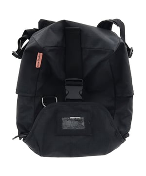 VINTAGE, RRP AS NEW
The Acne Studios Ripstop Backpack in Black Nylon is the perfect balance of style and practicality. Crafted from durable nylon-ripstop, this sleek black backpack is designed for the modern, on-the-go woman. With features like a padded laptop sleeve, a protective ID window, and a silver-tone D-ring for keys, it's built to keep you organized and ready for anything.


Acne Studios Ripstop Backpack in Black Nylon
Condition: very good
Signs of wear: No retail tag, No visible sign of wear.,  Light wear
Packaging: None
Color: black
Material: Nylon
Size: One Size | One Size
Measurements: Width: 150; Height: 175; Length: 150
SKU: NAPPUGBBA457683W