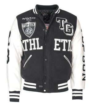 in een mix van materialen Top Gun college jack: stijlvolle elegantie voor je look.  De Top Gun studentenjas is de perfecte keuze voor iedereen die van tijdloze elegantie en stijl houdt. Dit exclusieve kledingstuk van Top Gun combineert een klassiek ontwerp met moderne verfijning.