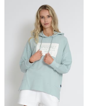 De Nassau Beach hoodie combineert comfort met een opvallend ontwerp. Met elegante letters op de voorkant is het een stijlvolle blikvanger. De verstelbare capuchon met trekkoord zorgt voor een pasvorm op maat, terwijl de zachte, ademende stof maximaal comfort biedt. Ideaal voor koele dagen en trendy vrijetijdslooks - perfect voor iedereen die kwaliteit en modern design waardeert.