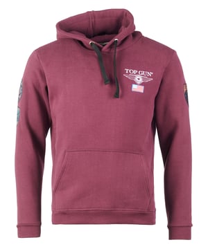 Der einzigartige Top Gun Stil spiegelt sich in diesem modernen Hoodie wieder. Er besitzt die typischen Patches auf den Oberarmen und hat elastischen Strick am Ärmelabschluss und am Bund. Der weiche Stoff und die große Fronttasche bieten zusätzlichen Komfort. Der Hoodie hat eine Kapuze mit Kordelzug. Die Kapuze ist durch die leichte Fütterung sehr weich.