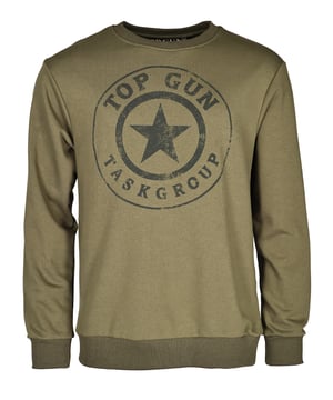 De unieke Top Gun-stijl komt terug in deze moderne trui. Met een stijlvolle sterrenprint op de voorkant. Het elastische breisel bij de manchetten en tailleband in combinatie met de zachte stof zorgen voor een ideale pasvorm en een comfortabel gevoel. De trui heeft een comfortabele ronde halslijn.
