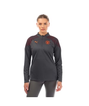 Womens Puma Manchester City 2023-24 Training Top in grey.- Quarter zip.- Long sleeves.- Manchester City crest proudly sits on the chest.- Puma logo on the chest.- DryCELL technology.- 100% Polyester.- Ref: 77286016