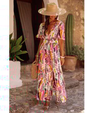 Unique and fashionable Pink Boho Tie
  dye Print V Neck Maxi Dress
  Elegant and slender maxi length
  Flattering v neck style
  Sexy and alluring side slit
  Suitable for both formal and casual occasions
  Available in various sizes
  Size chart provided in both CM and INCH
Material: 100% Polyester