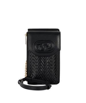 Fitted with a front compartment to slip your smartphone into and an extra side zipped pocket for your keys and a back pocket for your cards, this slimline pouch is suspended from a part chain detail cross-body strap. The front features our embossed logo.