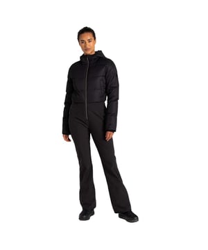 The Dare 2b x Swarovski Flurry Snowsuit, crafted from recycled waterproof and breathable stretch fabric and waterproof softshell, delivers superior protection and agility. The water-repellent finish adds extra coverage. The exposed front zip fastening and grown-on hood with a snug high collar add a modern touch, and the 2-in-1 design provides versatility. You'll stay cosy with the warm inner sleeve cuffs and warm scrim lining to the upper body. Complete with ski features like a ski pass pocket, snow gaiters and a zip gusset at the hem, this ladies snowsuit meets all your skiing needs. You'll make a stylish statement on the slopes with badge and zip pullers embellished with Swarovski crystals.