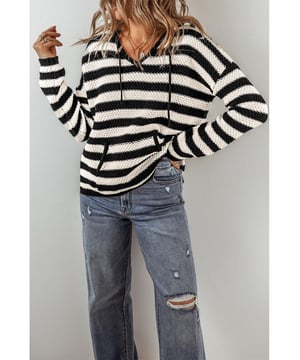 Classic striped design for a timeless look
  Convenient kangaroo pocket for storing essentials
  Flattering V
  neckline
  Long sleeves for warmth and comfort
  Captivating patterns and textures
Material: 60% Cotton 40% Acrylic