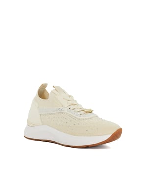 Crafted with a knitted upper that shapes and supports the foot, this slim runner offers the ultimate experience in comfort, as well as featuring embellishment for added femininity. Experience all-day wearability with full-length cushioning that adapts to your every move. Soft, breathable linings keep your feet cool and fresh, while lightweight, flexible soles and our specially designed insocks with increased padding make you feel like you are walking on air.