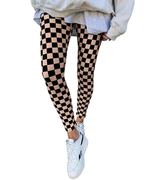 Patrón a cuadros audaz  
Diseño de cintura alta  
Ajuste ceñido que se adapta al cuerpo  
Ofrece flexibilidad y comodidad  
Fácil de combinar con varias blusas  
Material: 85% Poliéster 15% Elastano