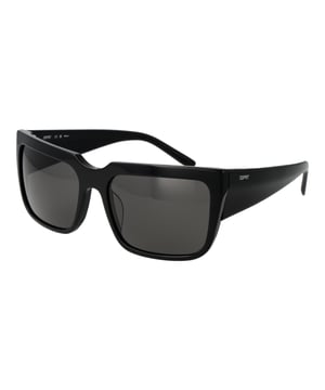 Geschlecht: Unisex
Hauptfarbe: Schwarz
Rahmenfarbe: Schwarz
Rahmenmaterial: Azetat
Rahmenstil: Vollrand
Glasmaterial: Kunststoff
Glasbreite: 59
Grosse: 59-18-140
Glashohe: 40
Stegbreite: 18
Brillenbreite: 145
Bugellange: 140
Filterkategorie: 3
Schutz: 100% UVA & UVB
Federscharnier: Nein
Besonderheiten: Kein Extra
Lieferumfang: Original-Brillenbeutel
Glasfarbe: Schwarz
Stil: Rechteck
Glaseffekt: Kein Extra