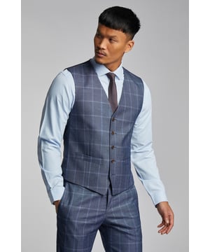 Contemporary design meets heritage influence with Antique Rogue. Designed for the true trendsetter, an eye-catching colour palette spans across checked fabrics, bright plaids, and textures that elevate suits, shirts, and more. Antique Rogue's unique suits combine legendary British tailoring with distinctive styling, coming together to create a timeless range that can be dressed up or down.