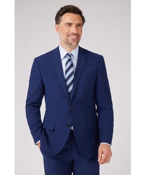 Racing Green formalwear epitomises the quintessential English gentleman - this suit is no exception. Timeless, simple and classic in its design, this tailored fit blue herringbone checked suit is great for every occasion. Style the matching three-piece together, or mix-and-match with your favourite smart-casual pieces.