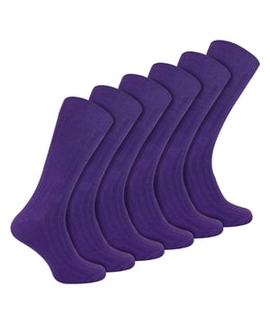 Calcetines de vestir de algodón de colores lisos: Eleva tu estilo diario con nuestros calcetines de algodón de colores lisos de canalé para hombre, un complemento vibrante y cómodo para tu colección de calcetines. Presentados con orgullo por Sock Snob, estos calcetines aportan un estallido de color y una suavidad sin igual a tu armario. Fabricados con algodón de tacto suave, estos calcetines proporcionan comodidad durante todo el año. Experimenta el calor en invierno y la regulación de la temperatura en verano, gracias a la naturaleza transpirable del algodón. El diseño acanalado de las perneras mejora tanto la comodidad como un ajuste seguro, haciendo de estos calcetines una excelente elección para cualquier ocasión. Sumérjase en nuestra extensa gama de más de 15 colores, meticulosamente elaborada para personas preocupadas por la moda que aprecian la variedad en su atuendo. Con opciones como negro, azul marino, azul real, rojo, amarillo, naranja, fucsia y más, puede añadir un toque de color a su conjunto diario. Estos calcetines están fabricados con un 84% de algodón, un 14% de poliamida y un 2% de elastano. Están disponibles en 15 colores: Negro, azul marino, gris claro, marrón, beige, carbón, azul real, blanco, burdeos, fucsia, morado, verde oscuro, rojo, amarillo y naranja. Disponibles en talla única de hombre 6-11 UK y lavables a máquina. Detalles adicionales del producto: Calcetines de Vestir de Colores para Hombre Paquete de 6 Pares 15 Opciones de Colores Ideales para Todas las Ocasiones Fibras Ricas en Algodón Agarre Suave en la Parte Superior Pierna Acanalada Super Cómodos Sencillos y Prácticos
