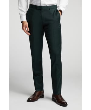A classic recapture of British tailoring - Alexandre of England present the Bottle Green tailored fit suit trouser. Made in pure wool, for guaranteed comfort and style for any occasion.Perfect for pairing with a t-shirt and trainers for a sleek smart-casual look, or with a sharp shirt for effortless formalwear dressing.