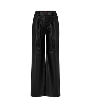 relaxed fit - rechte pijp - hoge stijging - haak- en ritssluiting - feaux leder