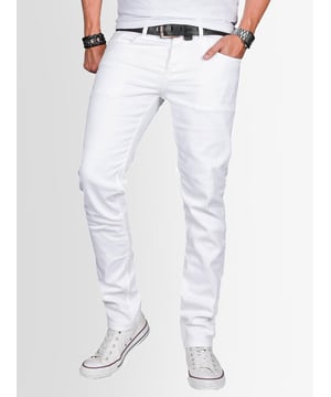 A. Salvarini Heren Jeans Regular Slim Fit Stretch – Designer Denim

Deze hoogwaardige herenjeans van A. Salvarini biedt een perfecte pasvorm en uitstekend draagcomfort. Dankzij 2% elastaan heeft de broek optimale flexibiliteit en voelt hij aangenaam aan op de huid. Het tijdloze 5-pocket design maakt deze jeans een veelzijdige keuze voor elke gelegenheid.

Details:
✔ Model: Salvarini Basic Jeans
✔ Merk: A. Salvarini
✔ Kleur: Selecteer hierboven
✔ Maat: Selecteer hierboven
✔ Pasvorm: Regular Slim Fit
✔ Materiaal: 98% katoen, 2% elastaan
✔ Design: 5-pocket stijl, moderne pasvorm
✔ Zakken: Twee voorzakken, twee achterzakken
✔ Sluiting: Knoopsluiting
✔ Comfort: Hoog draagcomfort door stretchmateriaal