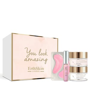 Rozenbloesem Glow Lip Plumping Gloss  
Deze luxueuze lipgloss is doordrenkt met rozenextract voor een voller effect, waardoor je lippen er voller en prachtig glanzend uitzien. De voedende formule hydrateert en verzacht de lippen, waardoor ze een zachte, gezonde glans krijgen.

Rozenbloesem Glow Hydro-Gel Oogpads  
Deze hydro-gel oogpads zijn ontworpen om wallen, donkere kringen en tekenen van vermoeidheid rondom de delicate ogen te verminderen. Doordrenkt met rozenbloesemextract en hydraterende ingrediënten bieden ze een onmiddellijke verkoelende werking terwijl ze de huid diep hydrateren en verfrissen.

EGF Cell-Effect Nachtvochtinbrengende Crème  
Deze rijke nachtvochtinbrengende crème is geformuleerd met Epidermale Groeifactor (EGF) om de huidregeneratie te ondersteunen terwijl je slaapt. Het helpt de huid te herstellen en te verjongen, waardoor deze 's morgens gladder, steviger en jeugdiger aanvoelt.