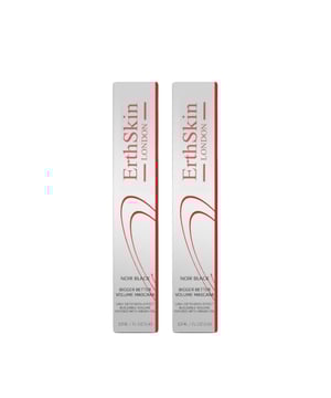 1. Unsere Better Bigger Volume Mascara wurde entwickelt, um bei jeder Anwendung dramatische, voluminöse Wimpern zu zaubern. Diese Hochleistungsformel bietet intensive Farbkraft und vollere, definiertere Wimpern, ohne Klumpen oder Abblättern. Der innovative Bürstchen wurde so gestaltet, dass er jede Wimper von der Wurzel bis zur Spitze trennt und umhüllt, was sowohl die Länge als auch das Volumen für einen auffälligen, beeindruckenden Look verbessert. Angereichert mit pflegenden Inhaltsstoffen hilft sie, die Wimpern zu pflegen und zu stärken, während sie den ganzen Tag über für einen langanhaltenden Halt sorgt. 

2. Unsere Better Bigger Volume Mascara wurde entwickelt, um bei jeder Anwendung dramatische, voluminöse Wimpern zu zaubern. Diese Hochleistungsformel bietet intensive Farbkraft und vollere, definiertere Wimpern, ohne Klumpen oder Abblättern. Der innovative Bürstchen wurde so gestaltet, dass er jede Wimper von der Wurzel bis zur Spitze trennt und umhüllt, was sowohl die Länge als auch das Volumen für einen auffälligen, beeindruckenden Look verbessert. Angereichert mit pflegenden Inhaltsstoffen hilft sie, die Wimpern zu pflegen und zu stärken, während sie den ganzen Tag über für einen langanhaltenden Halt sorgt.