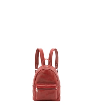 Mochila unisex. El cierre es con cremallera. Los bolsillos internos son uno abierto. Los bolsillos externos son uno frontal con cremallera. La bandolera es ajustable en piel. El mango es de piel. Hay un compartimento interno. El material exterior es 100% Piel Auténtica. Internamente está forrado en algodón. Medidas: 23x29x13 cm. Hecho en Italia