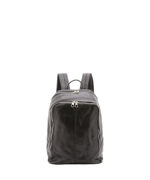 Mochila unisex. El cierre es con cremallera. Los bolsillos internos son uno abierto. Los bolsillos externos son uno frontal con cremallera. La bandolera es ajustable en piel. El mango es de piel. Hay un compartimento interno. El material exterior es 100% Piel Auténtica. Internamente está forrado en algodón. Medidas: 30x46x17 cm. Hecho en Italia